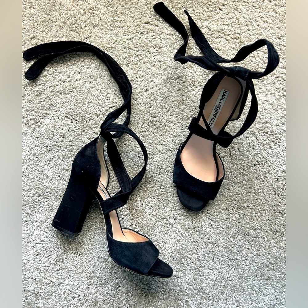 Karl Lagerfield black suede ankle tie high heel sandals, chunky heel shoes, sz 8
